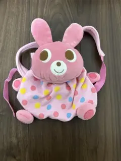ウサギキャラクターのピンクリュック