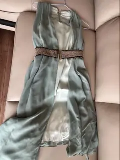 フォーマルドレス