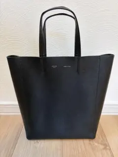 CELINE スモールカバ