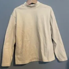 UNIQLO タートルネック　130