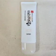 豆乳イソフラボン　スキンケアUV 下地 SPF45 PA+++