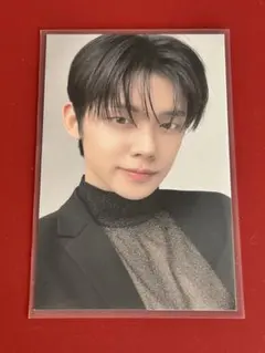 TXT ACT:PROMISE アノラックジャンパー 封入トレカ　ヨンジュン