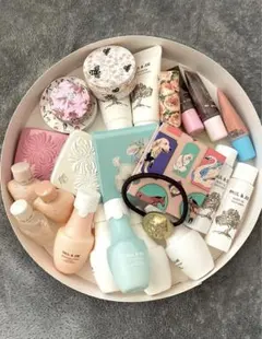 ポール&ジョー　クリスマスコフレ　25点＋ポーチ　おまとめセット