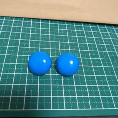 青　イヤリング