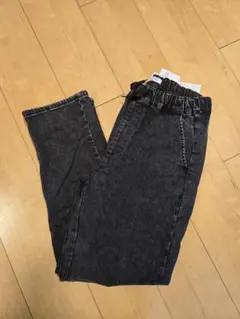 GLOBAL WORK　アッタカスゴラクスリムパンツ