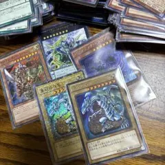 遊戯王 ゴールドレア ブラックマジシャン×2 真紅眼の黒竜×2 センター