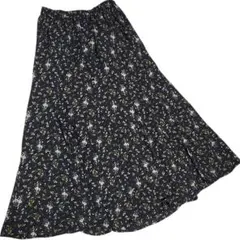 earth music&ecology 春 小花柄 ロングスカート