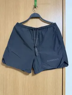 2026年最新】FOG ESSENTIALS メンズ ショートパンツ・ハーフパンツの