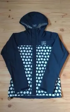 Helly Hansen ネイビー ドット柄 マウンテンパーカー