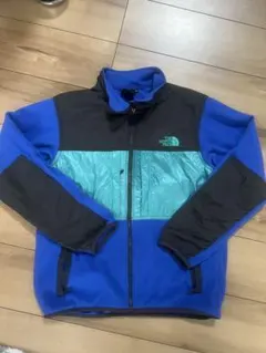 THE NORTH FACE フリースジャケット