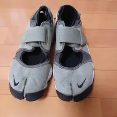 NIKE AQUA RIFT ナイキ アクアリフト　グレー？　　 カーキ？26㎝