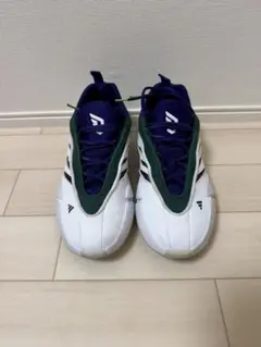 dame9 adidasスニーカー
