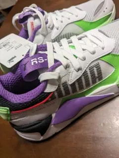 新品未使用★プーマ★スニーカー★25.5センチ