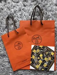 Hermes エルメス紙袋　スカーフカタログ