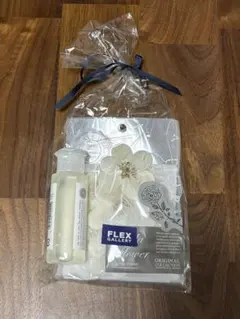 Item thumbnail for item 507f9875-6646-417c-ac41-4a61f0a30369