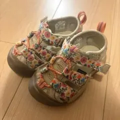 1度短時間着用）KEEN キッズ サンダル 18cm - メルカリ