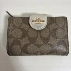 coach コーチ　二つ折り　ミニ財布　ベージュ　レザー　シグネチャー　金ロゴ