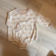 花柄ロンパース