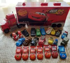 カーズ トレーラー2台 カーズトミカ30台 セット まとめ売り レアあり