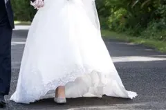 シルバー グリッター ヒールパンプス