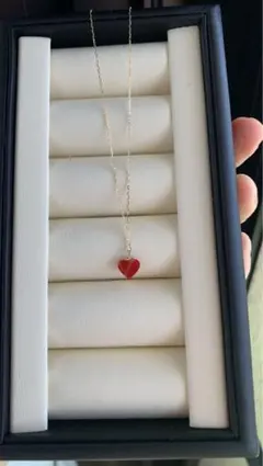 K18イエローゴールド/樹脂加工ハート型赤い石のネックレス♥️