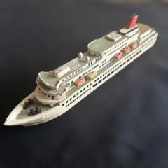 Item thumbnail for item 03757e52-3b9f-4ec6-b64c-deed486f384b