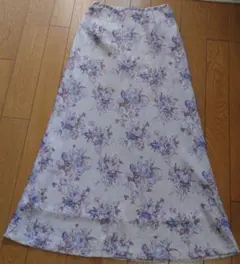 【美品】ハーモニカ 花柄ロングスカート 9号のサムネイル