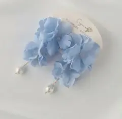 ハンドメイドイヤリング　大ぶり　花　ブライダル　成人式　ドレス