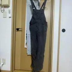 GU ダークグレー デニムオーバーオール
