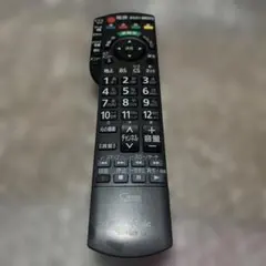 極美品　Panasonic テレビ用リモコン N2QAYB000588 本体