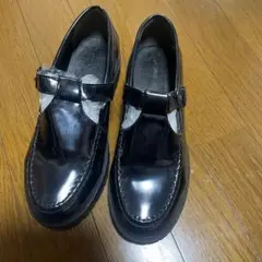 Item thumbnail for item e950c5ad-02c4-4b43-afb3-5402f9602e3c