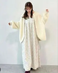 本日限定　早い者勝ち　ココディール　ツイードベア　ワンピース　アイボリー