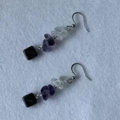 フローライトとチェコビーズのピアス[214]