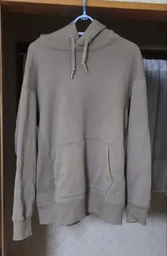 ブラック パーカー