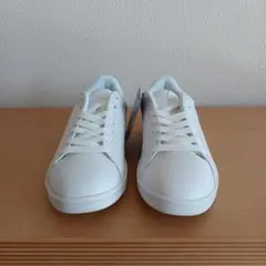 ミズノ　ホワイト　スニーカーのサムネイル