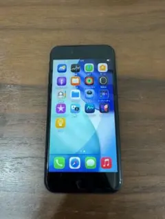iPhone SE 2世代　本体 ブラック