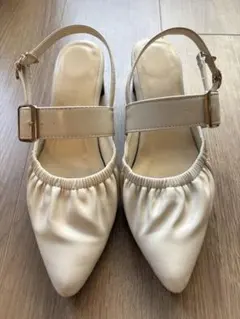 マジェスティックレゴン パンプス サンダル 22.5cmのサムネイル