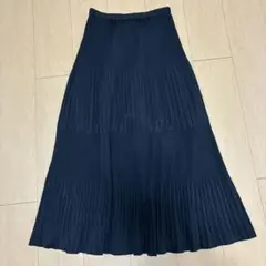 黒 プリーツ ロングスカート