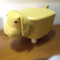 犬型イエローチェア