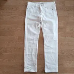 Item thumbnail for item a9d0f866-0d7c-4d01-ac8a-a49fd6b80d10