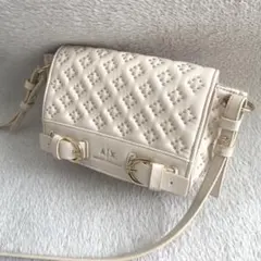 美品　アルマーニエクスチェンジ　ショルダーバッグ　キルティング　スタッズ　ミニ