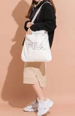 FILA フィラ・2way ファー ボア付トートバック ショルダーバック