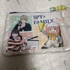 新品未開封　SPY×FAMILYアーニャ　ポーチ