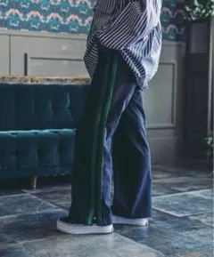 フレア ワイドパンツ