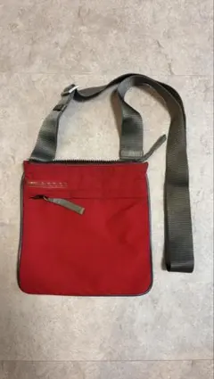 PRADA ナイロン ショルダーバッグ レッドのサムネイル