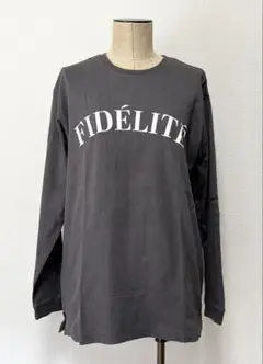 any FAM ロゴ入りグレー長袖Tシャツ