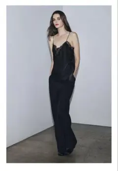 ZARA ハイウエストストレートパンツ　S 新品未使用