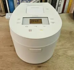 アイリスオーヤマ IHジャー炊飯器3合 銘柄炊き ホワイト RCIL30Wのサムネイル
