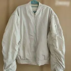 即完売品　コンバーチブル　2way 袖シャーリング　ベスト　ブルゾン