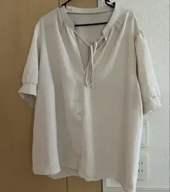 半袖ブラウス アイボリー リボン付き